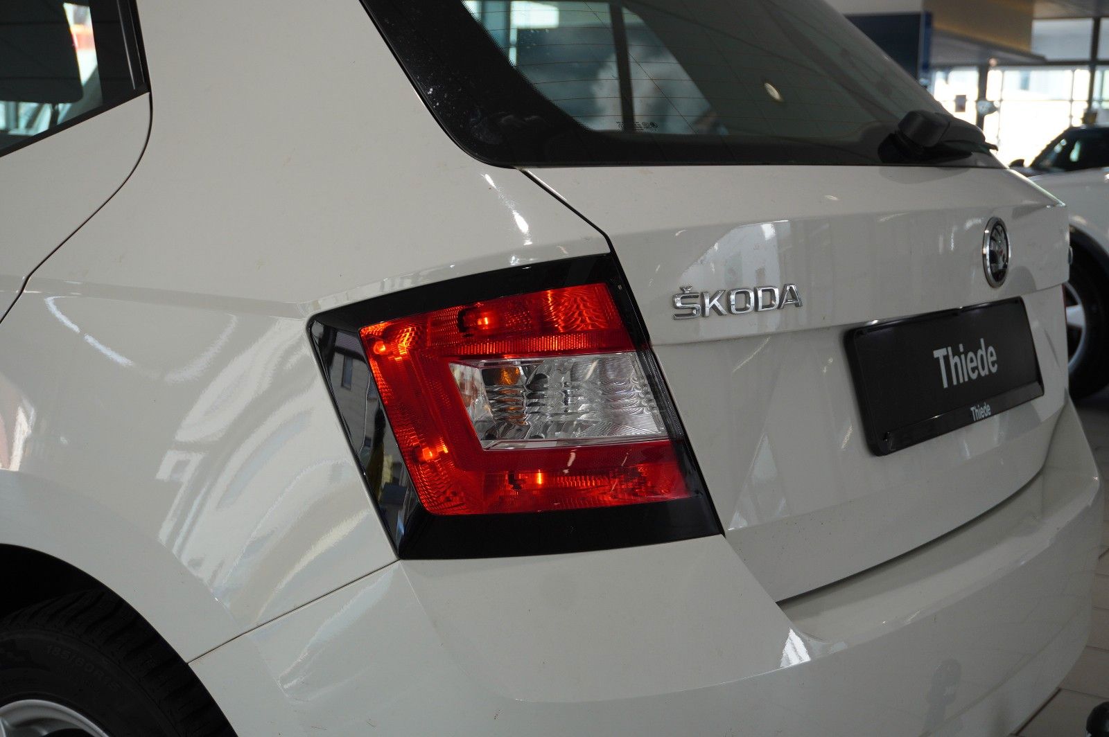 Fahrzeugabbildung SKODA Fabia LIM. 1.0 ACTIVE KLIMA/NEBEL/USB/AHK