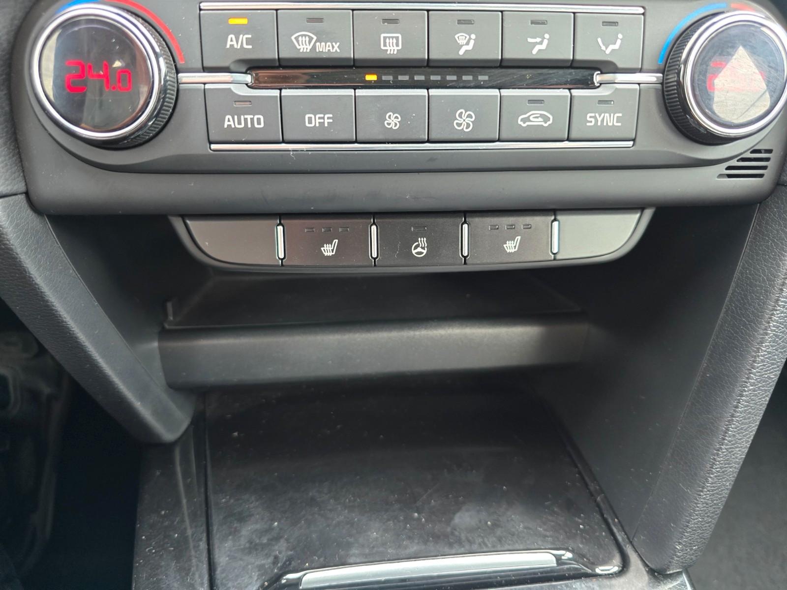 Kia Ceed Vision Automatik LED Alu Kamera Navi