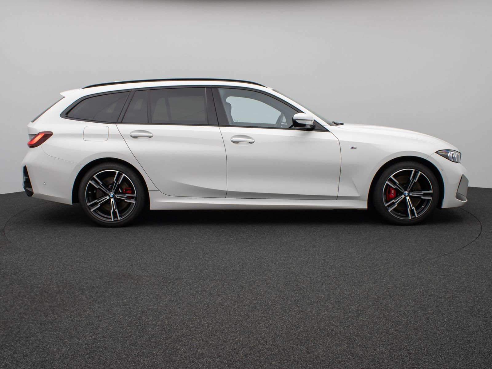 Fahrzeugabbildung BMW 320d xD M Sport Pro Kamera HUD DAB H/K AHK Komfo