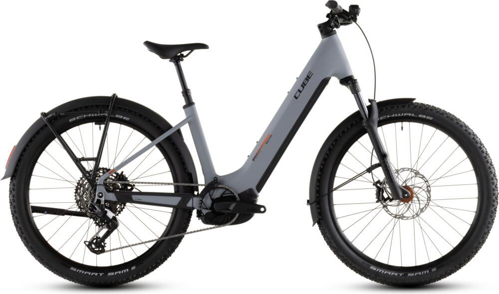 Cube Reaction Hybrid Race 800 FE L