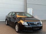 Toyota Avensis Sol/Hu Neu/Service Neu/ - Toyota Avensis Sol mit Benzin-Antrieb
