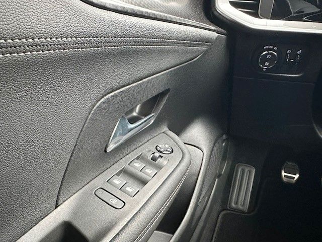 Fahrzeugabbildung Opel Mokka GS Line 1.2 136PS SHZ/IntelliLink!