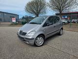 Mercedes-Benz A 160 CLASSIC AUTOMATIK-117Tkm-KLIMA-TÜV NEU - gebrauchte Mercedes-Benz A 160 aus dem Jahr 2001