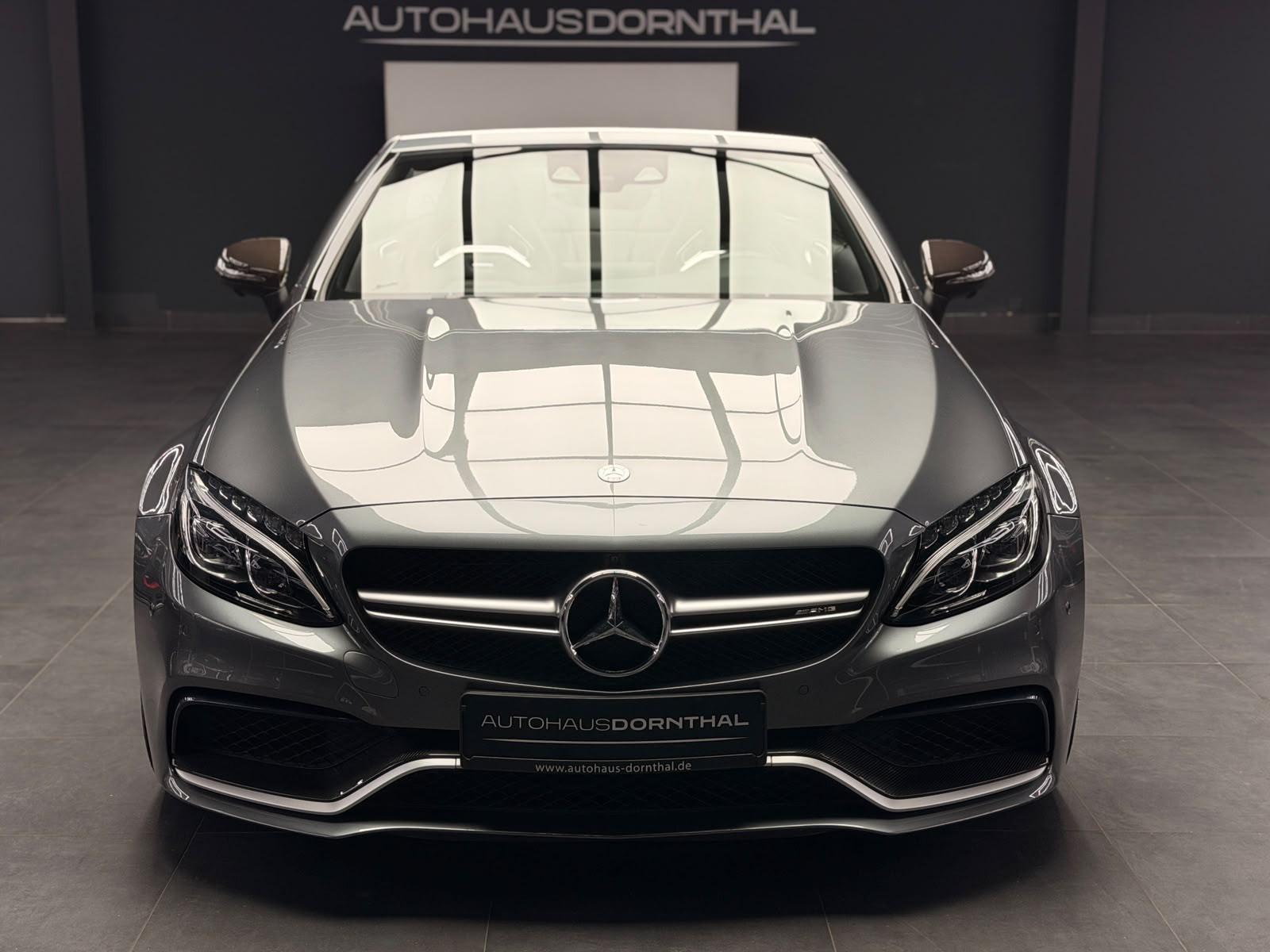 Mercedes-Benz C 63 AMG CABRIO|PERFORMANCE|CARBON|HUD|SPORT-AGA