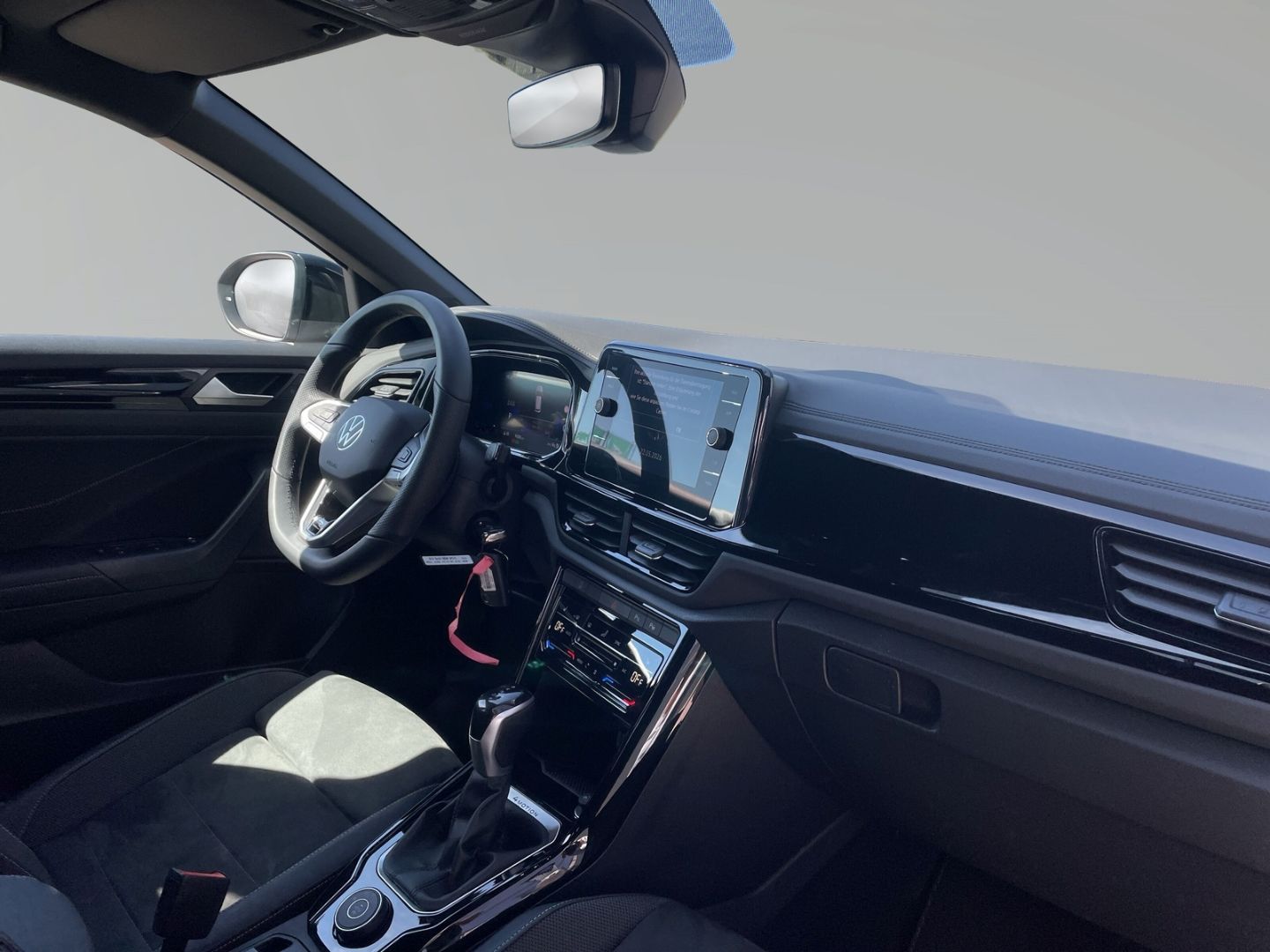 Volkswagen T-Roc - Bild 6