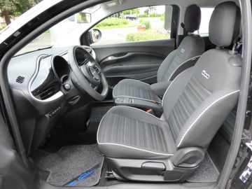 Fiat 500e Action