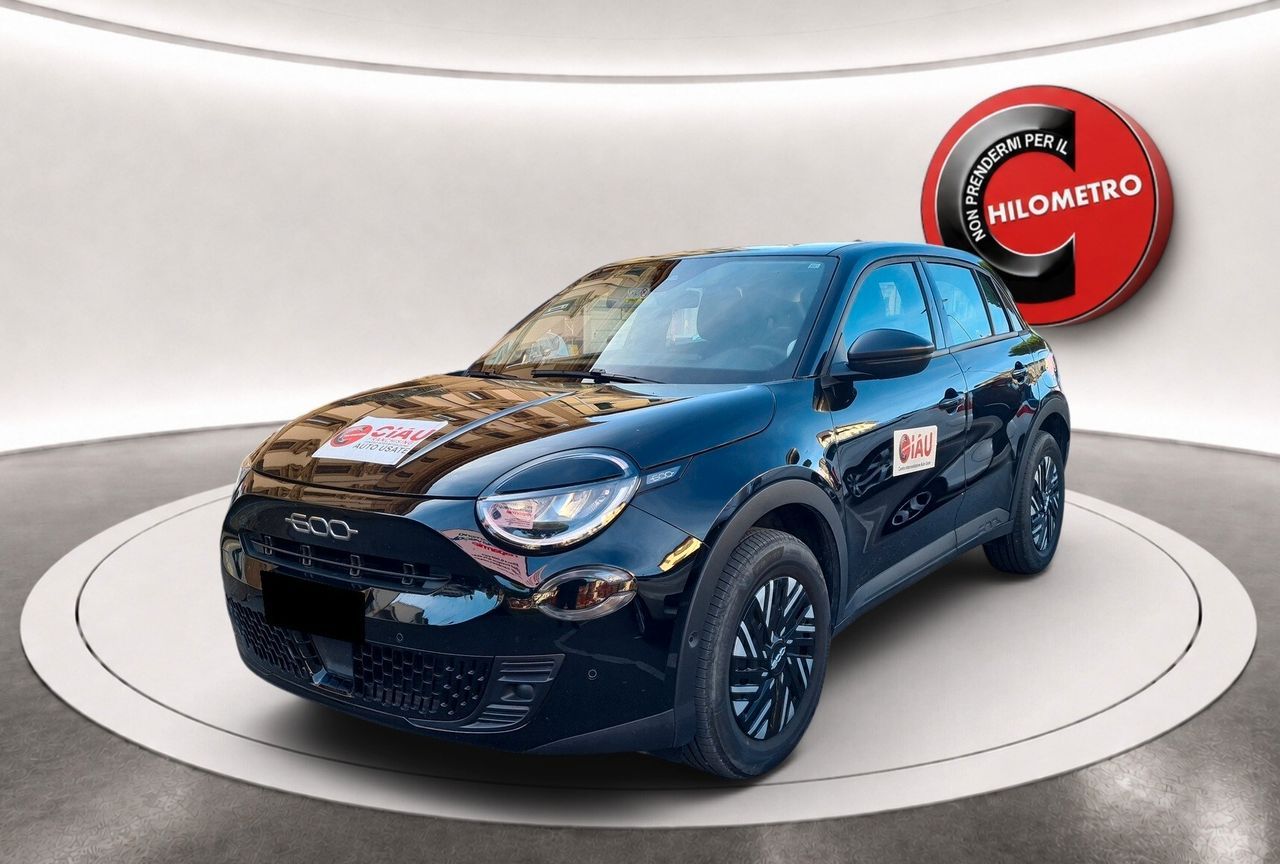 Fiat 600 Hybrid 110 CV DCT MHEV Business imagem 3