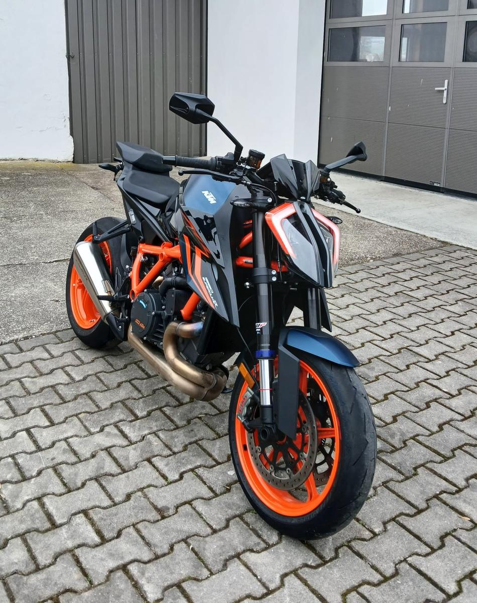 KTM 1290 Super Duke R EVO, Service+HU neu, QS+ uvm.