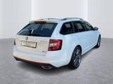 Skoda Octavia 2.0 TSI RS 6-Gang LED PDC Sitzhzg - Skoda Octavia Gebrauchtwagen in Hamburg