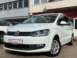 Volkswagen Sharan 2.0 TDI DSG *7SITZ*NAVI*T.WINK*SPUR* - Volkswagen Sharan: 2.0