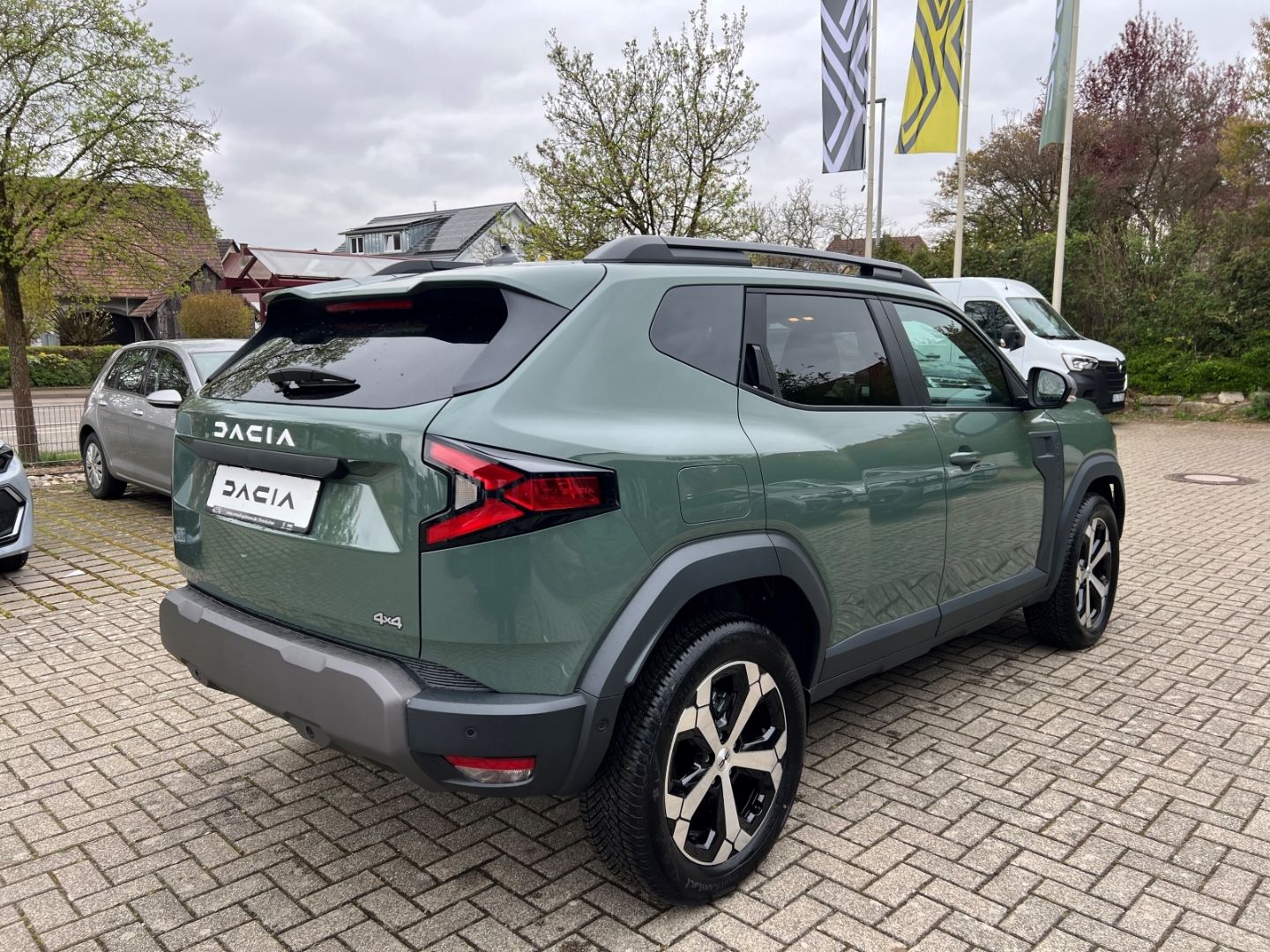 Fahrzeugabbildung Dacia Duster III TCe 130 Journey 4x4 1.2 Mild-Hybrid E