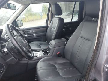 Land-Rover Discovery - 11