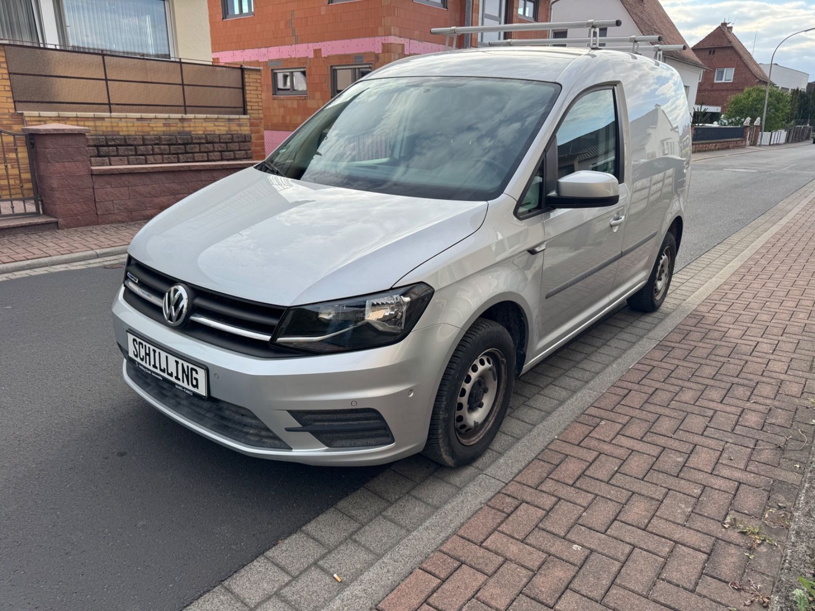 Volkswagen Caddy - 1
