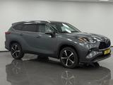 Toyota Highlander Hybrid Luxury AWD LED 360° Leder JBL - Toyota: Hi Lux
