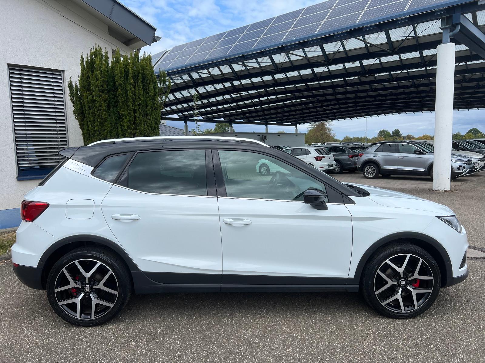 Seat Arona 1,5 TSI FR,LED,Navi,AHK