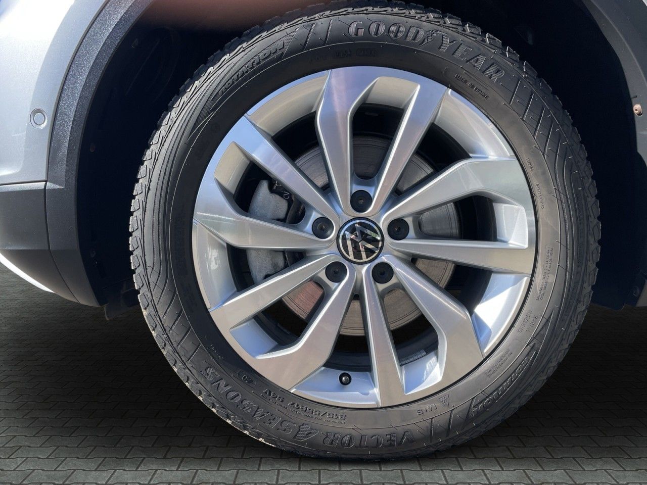 Volkswagen T-Roc - Bild 7