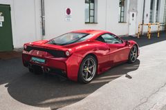 Fahrzeugabbildung Ferrari 458 Speciale *ROSSO FUOCO/CARBON/LIFT*