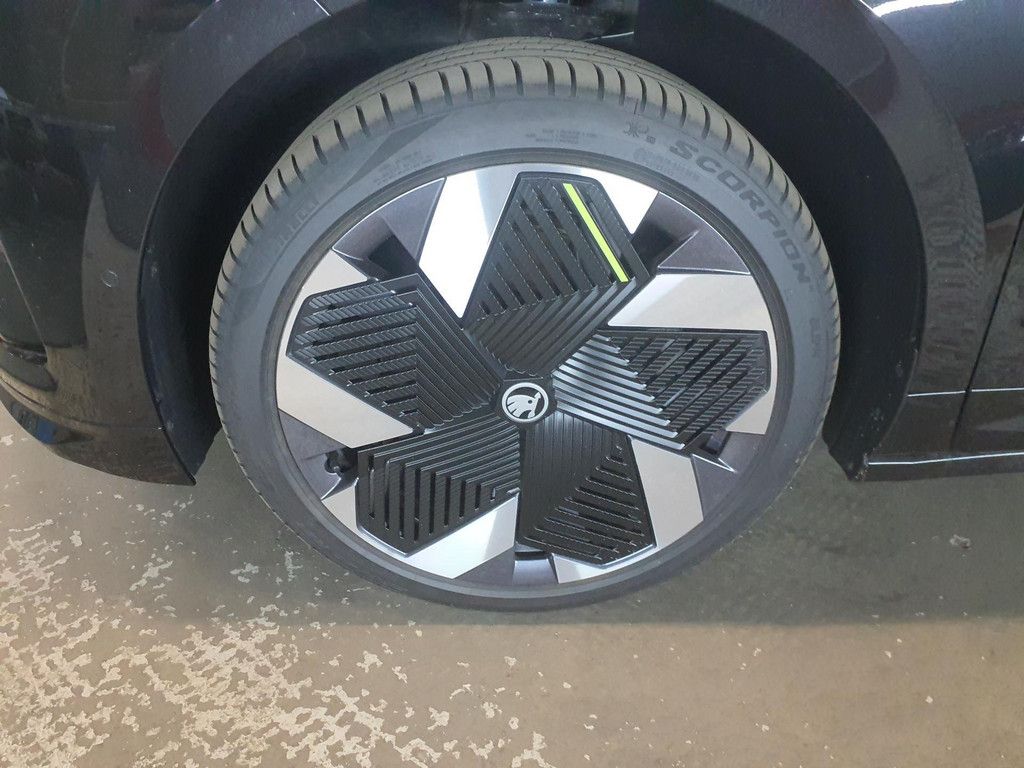 Skoda Enyaq - Bild 9