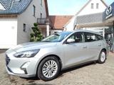 Ford Focus Turnier Titanium - Ford Focus: Kombi, Turnier