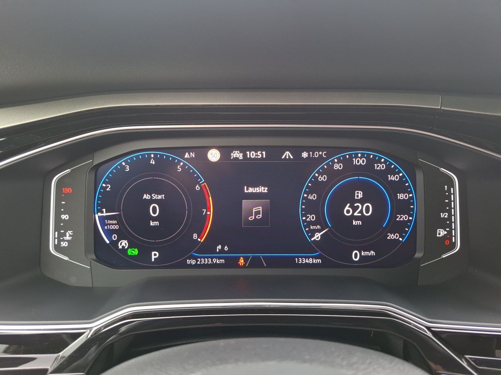 Fahrzeugabbildung Volkswagen Taigo Move DSG Matrix Navi ACC RFK SHZ AID