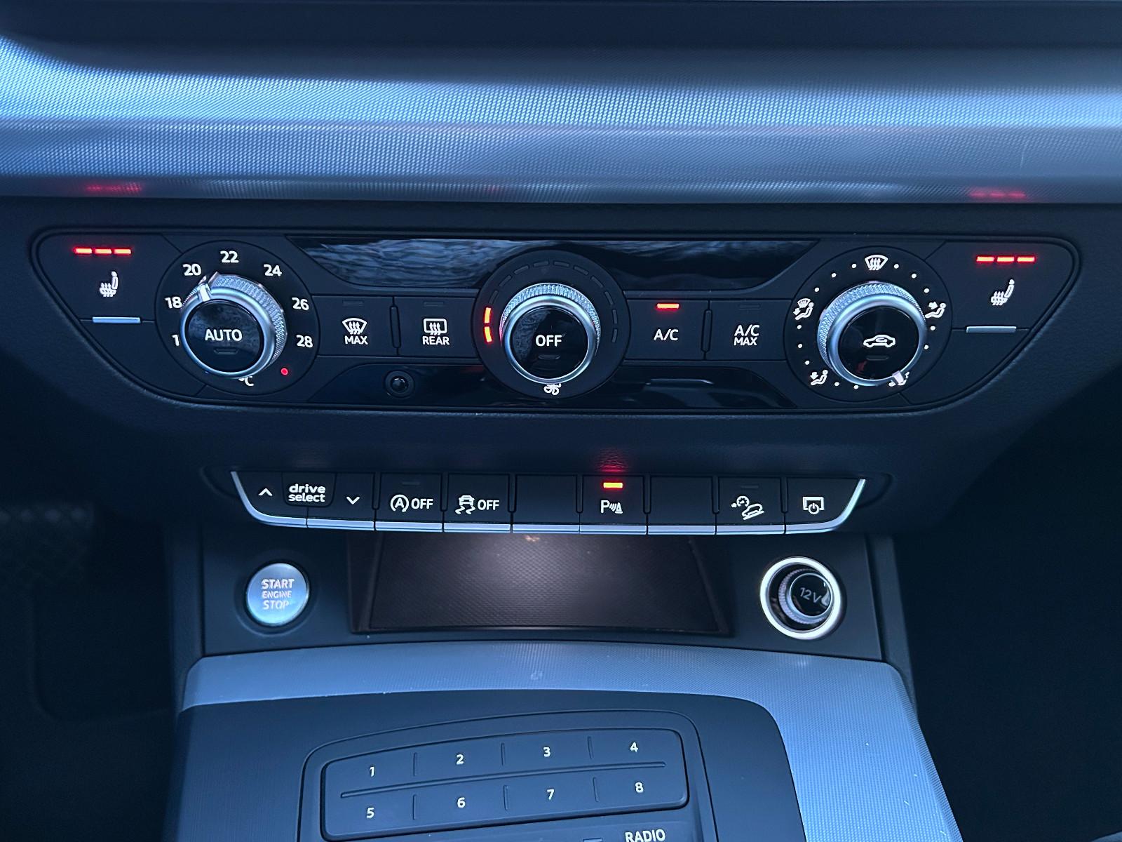 Audi Q5 quattro sport 2,0 Ltr. Aut. Navi Xenon Kamera