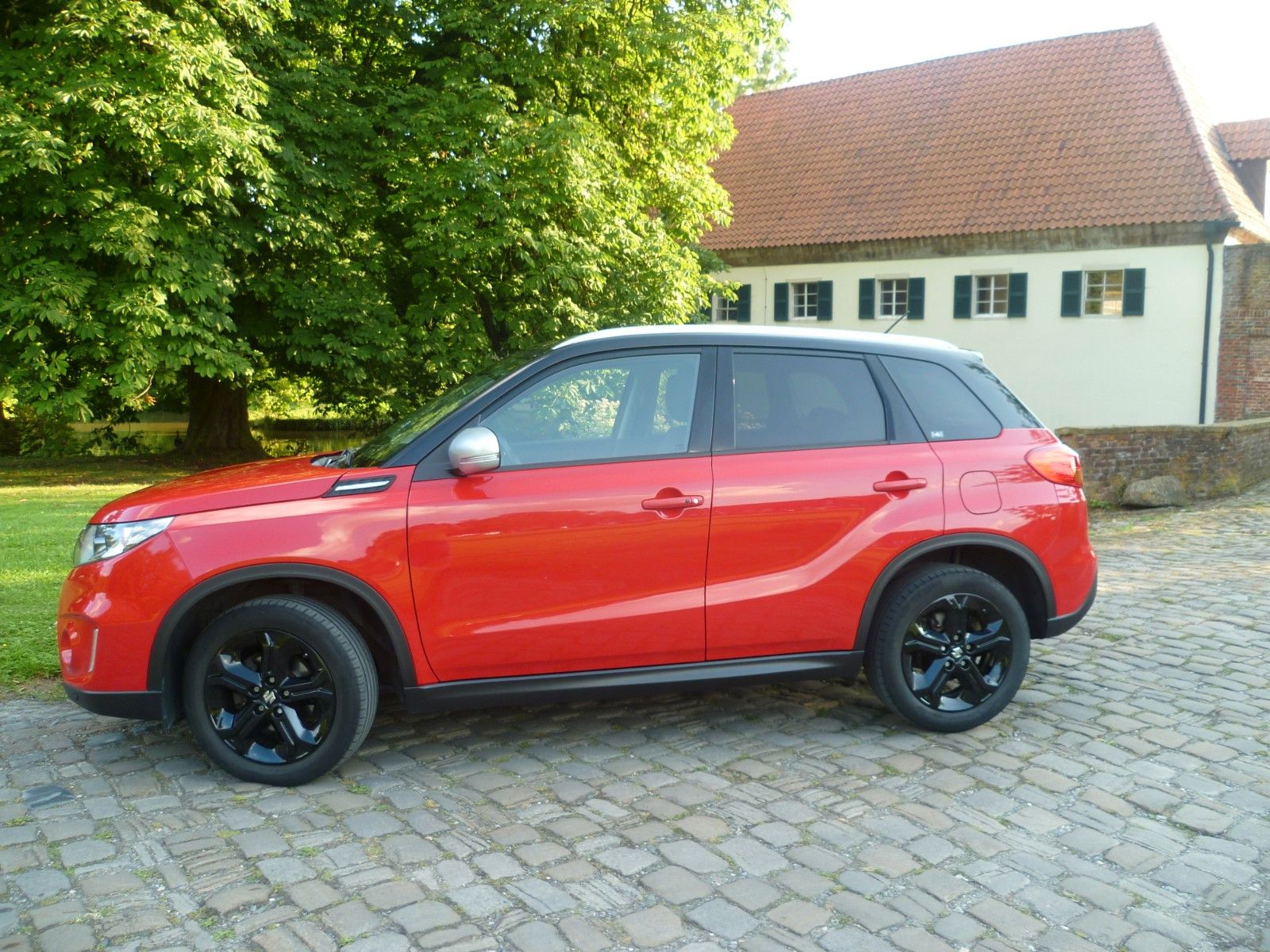 SUZUKI Vitara