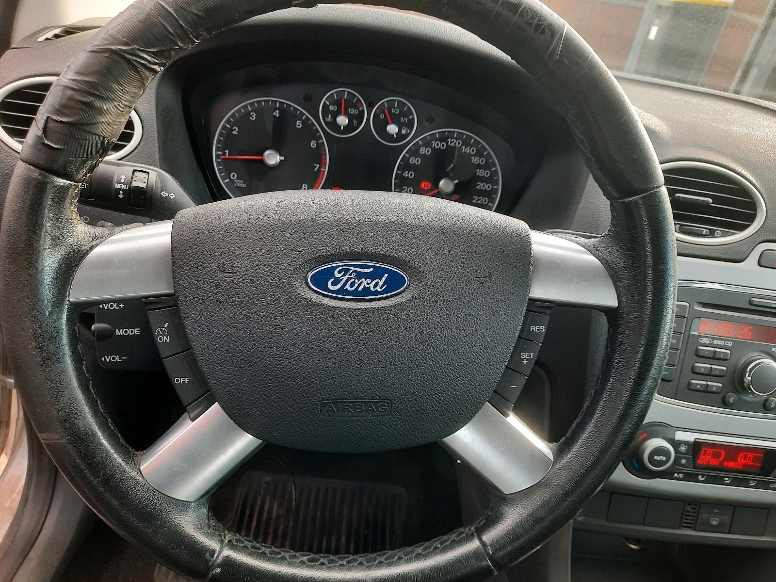 Ford Focus 2008 — photo 7