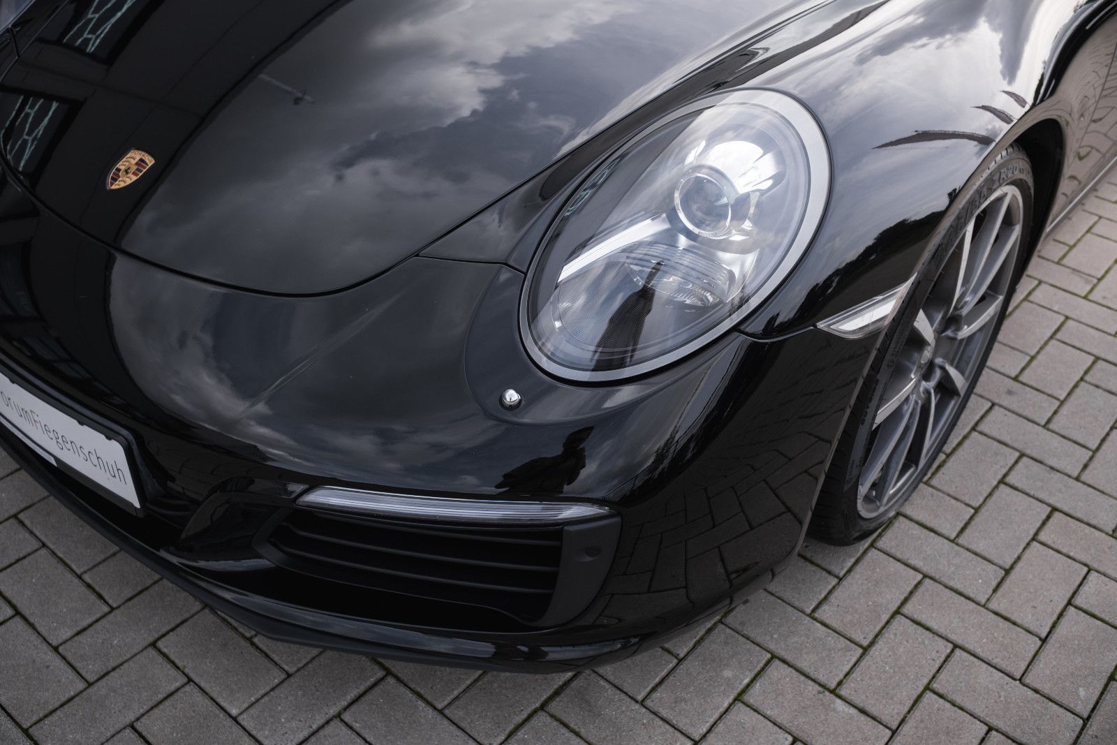Fahrzeugabbildung Porsche 991.2 Carrera S-STEUER ausw.-Approved bis 29-TOP