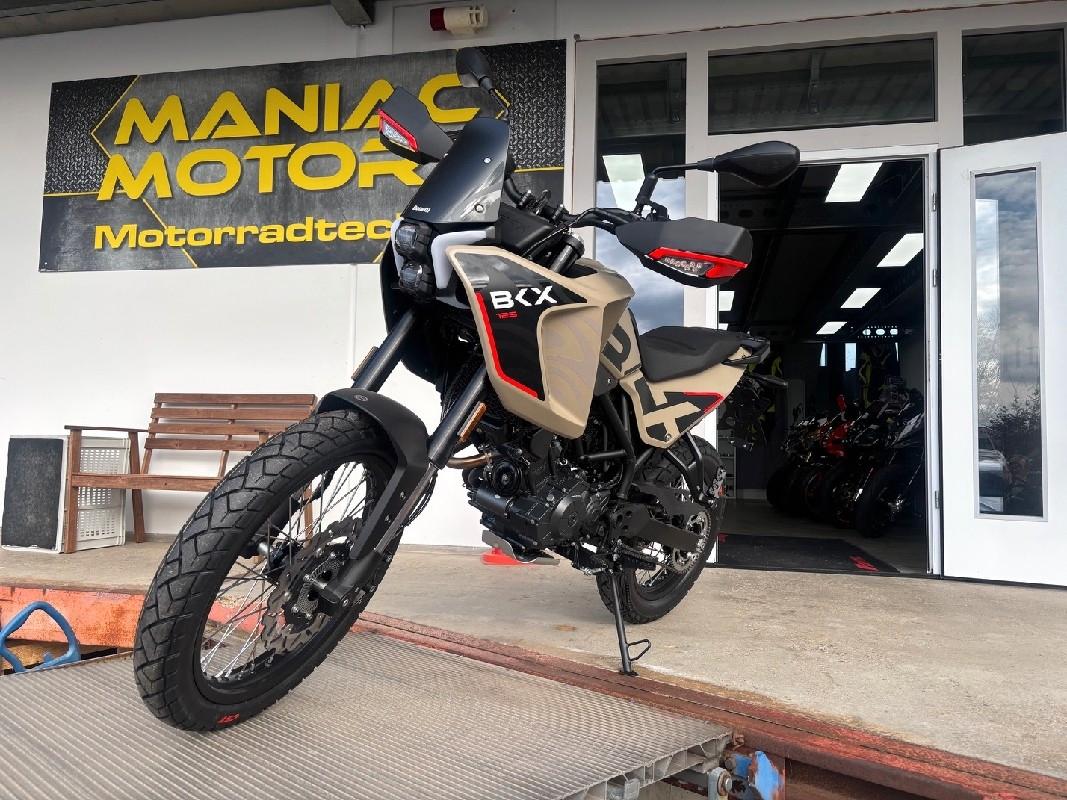 Benelli BKX 125 Adventure