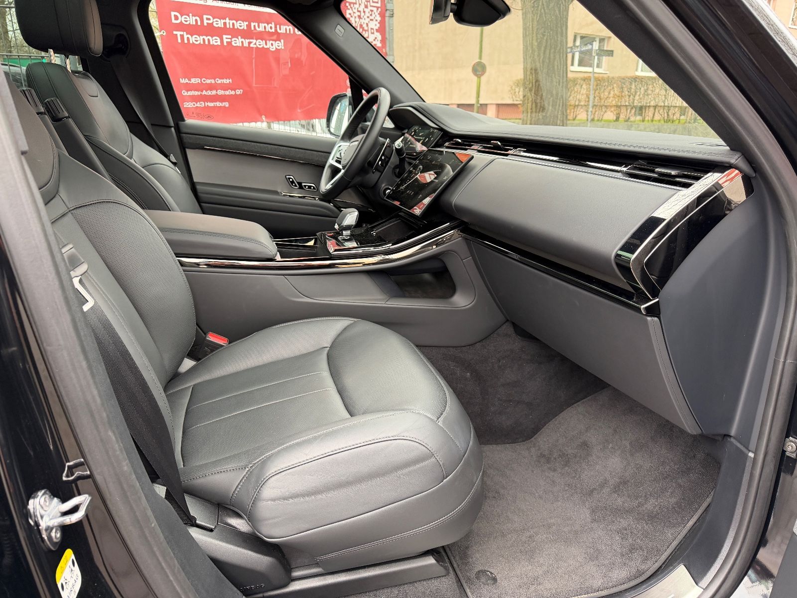 Fahrzeugabbildung Land Rover Range Rover Sport SE*HEADUP*LED*MERIDIAN*MEMORY