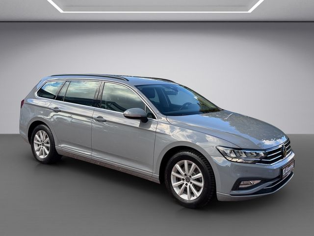 Passat Variant 2.0 TDI Business DSG FACEL. LED