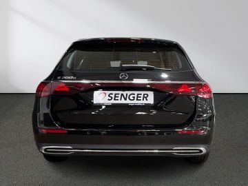 Mercedes E 200 - 6
