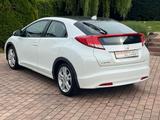 Honda Civic Lim. 5-trg. 1.8 Sport - Honda Civic mit Benzin-Antrieb: Limousine, 1.8