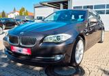 BMW 530d Head-Up PDC Kamera Standheizung Xenon - BMW 530 aus 2011: Kombi, 530d