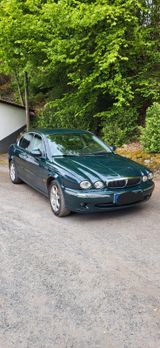 Jaguar X-Type 2 Liter V6 - - Jaguar X-Type aus 2002