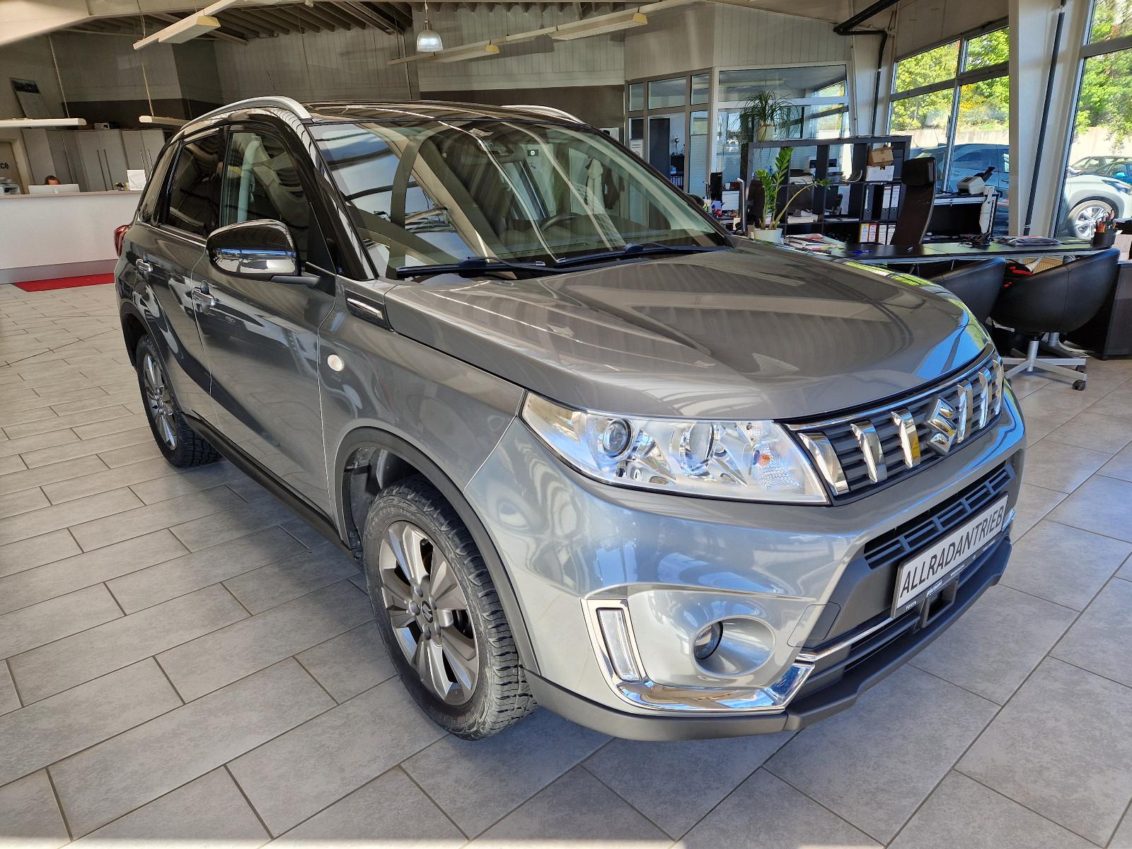 Suzuki Vitara 1.0 Comfort *4X4*Navi*SHZ*Kamera*