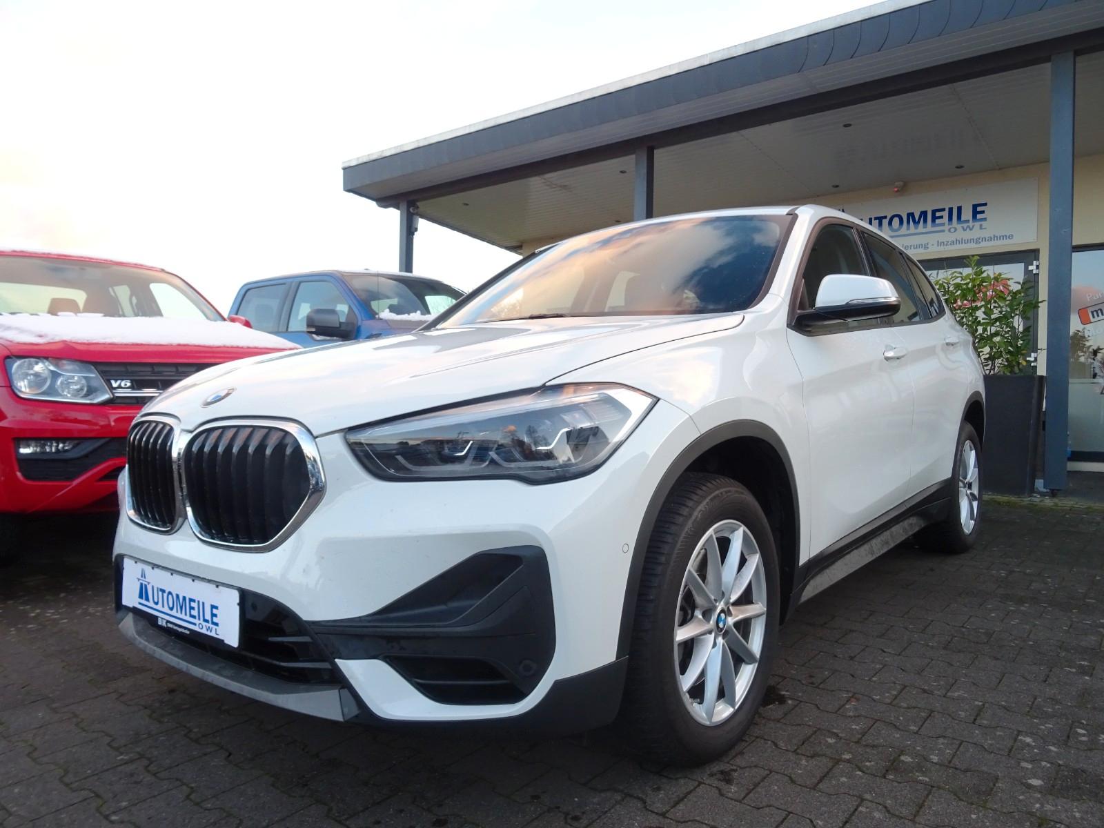 BMW X1 xDrive 20 i Advantage 2.HAND LED NAVI PDC SHZ