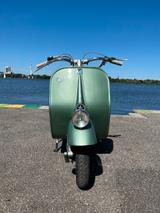 Piaggio Vespa 125 Faro Basso BJ 51 restauriert  2. Motor - FARO BASSO