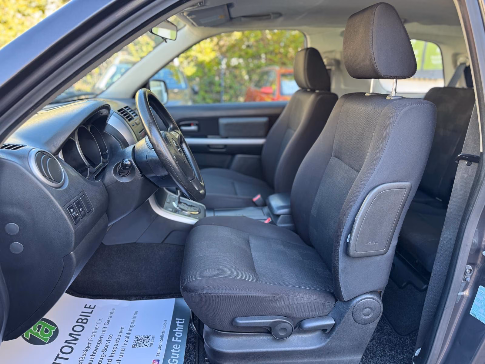 Suzuki Grand Vitara 2.4 VVT 166 ch 4x4 • Boîte auto • Réducteur • Attelage • Sièges chauffants