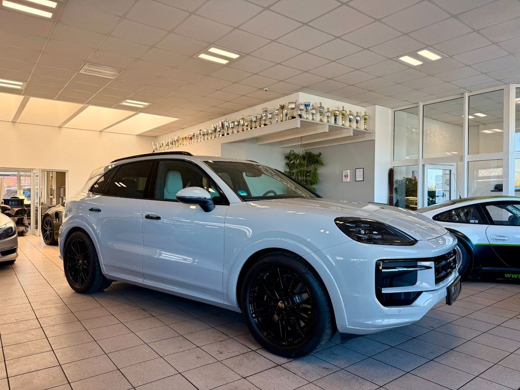 Image of Porsche Cayenne