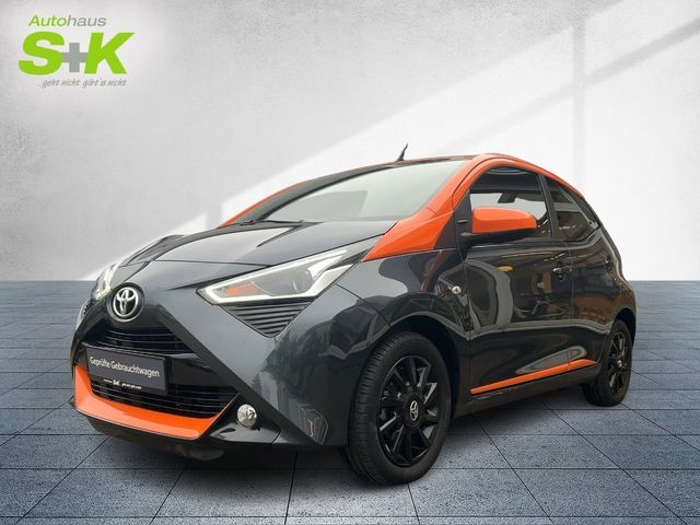 Toyota Aygo x-JBL 1,0l ABS Fahrerairbag Beifahrerairbag