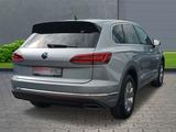 Volkswagen Touareg 4Motion 3.0 V6 TSI+Leder+Navigationssyst - Volkswagen Touareg mit Benzin-Antrieb: V6 Tsi