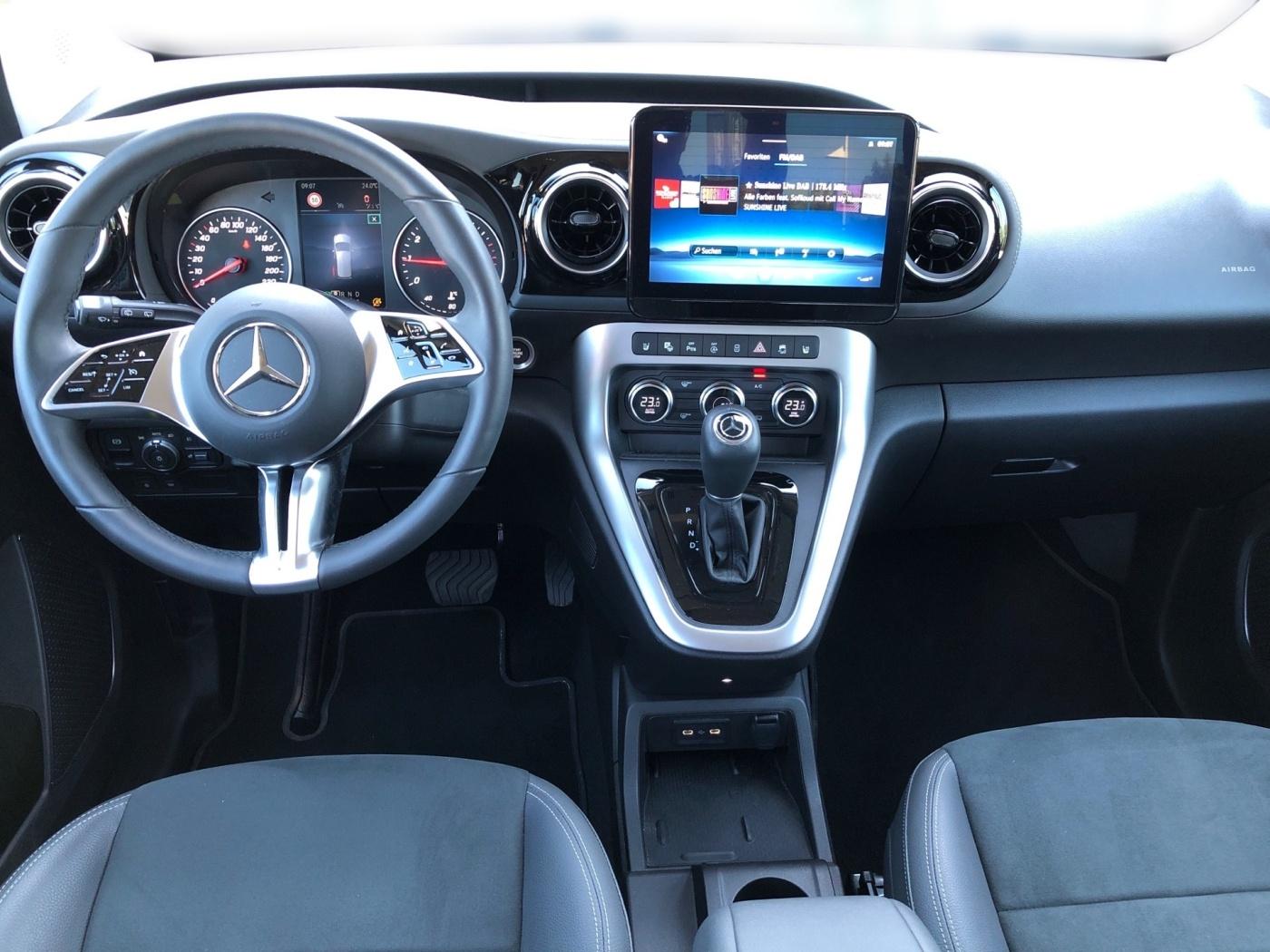 Mercedes-Benz T 180 PROGRESSIVE AmbiLight*Kamera*Tempomat*Navi