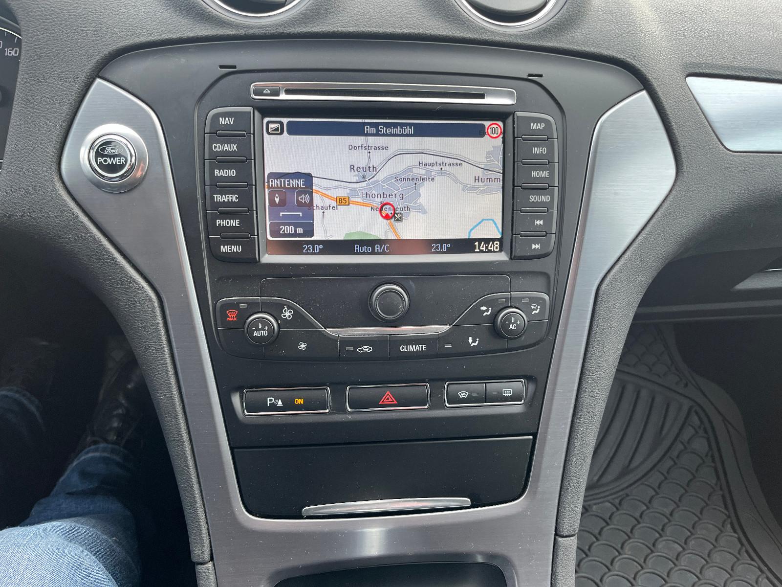 Ford Mondeo 2011 — photo 12