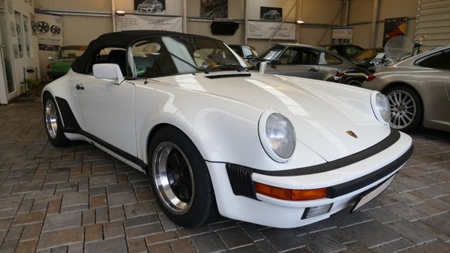 Porsche 911 Carrera 3.2 Speedster