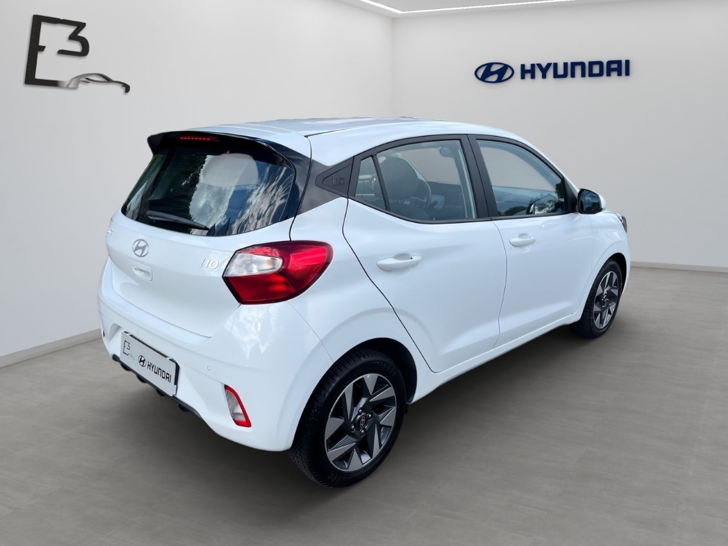 Hyundai i10 1.0 Benzin 5-MT 2WD Trend Navigationssystem imagem 3
