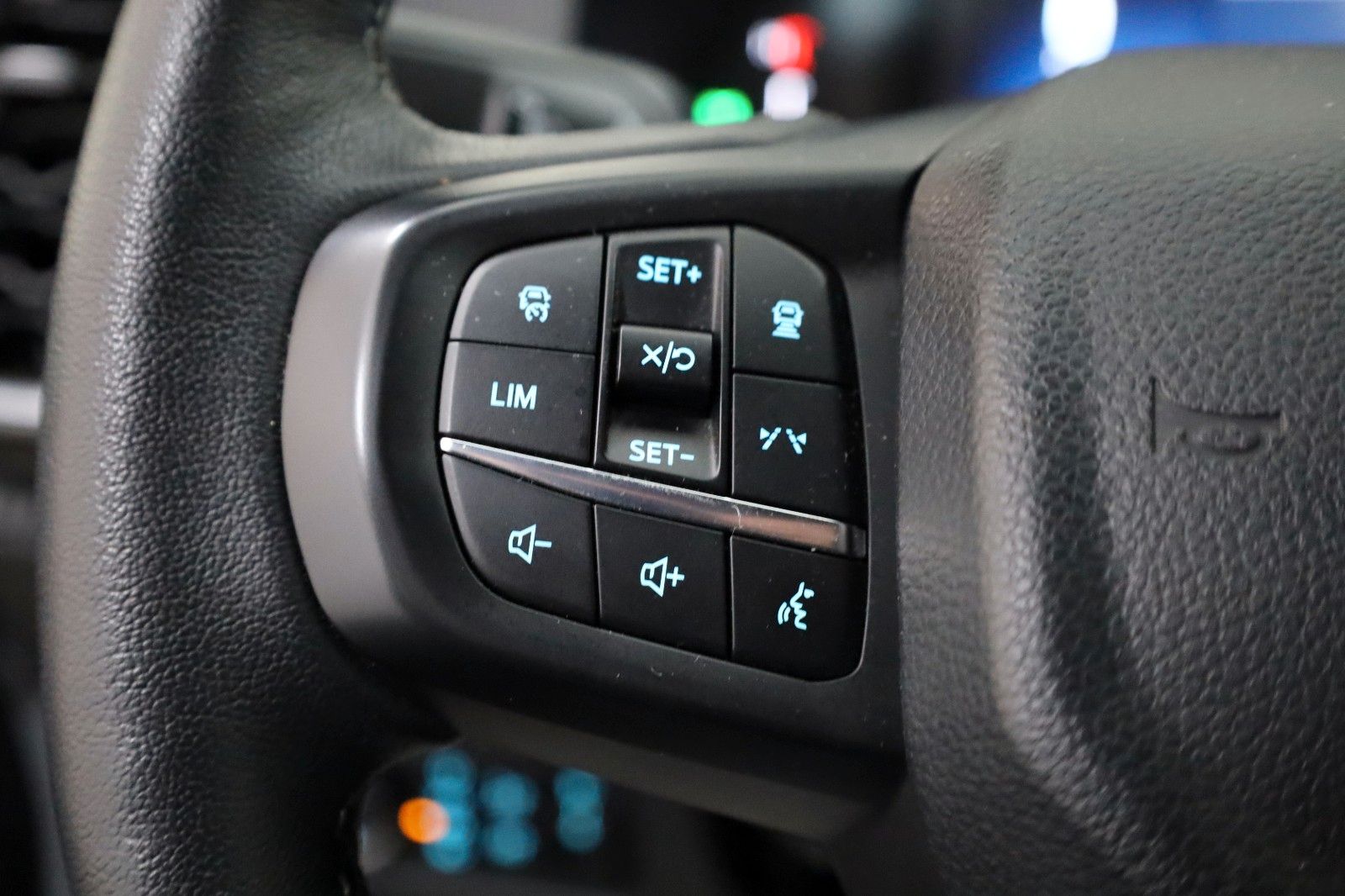 Fahrzeugabbildung Ford Ranger Tremor e-4WD,Techno 20,ACC,Rollbügel, AHK