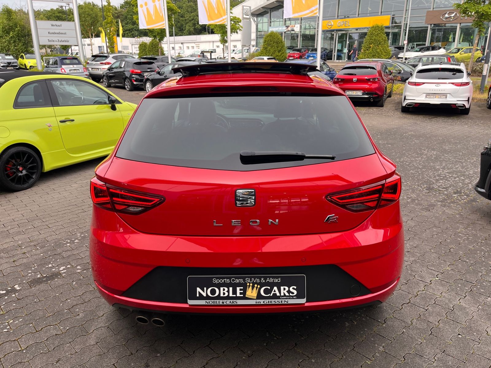 Fahrzeugabbildung SEAT Leon FR KLIMA LED NAVI ALU