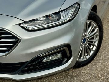 Ford Mondeo - 2