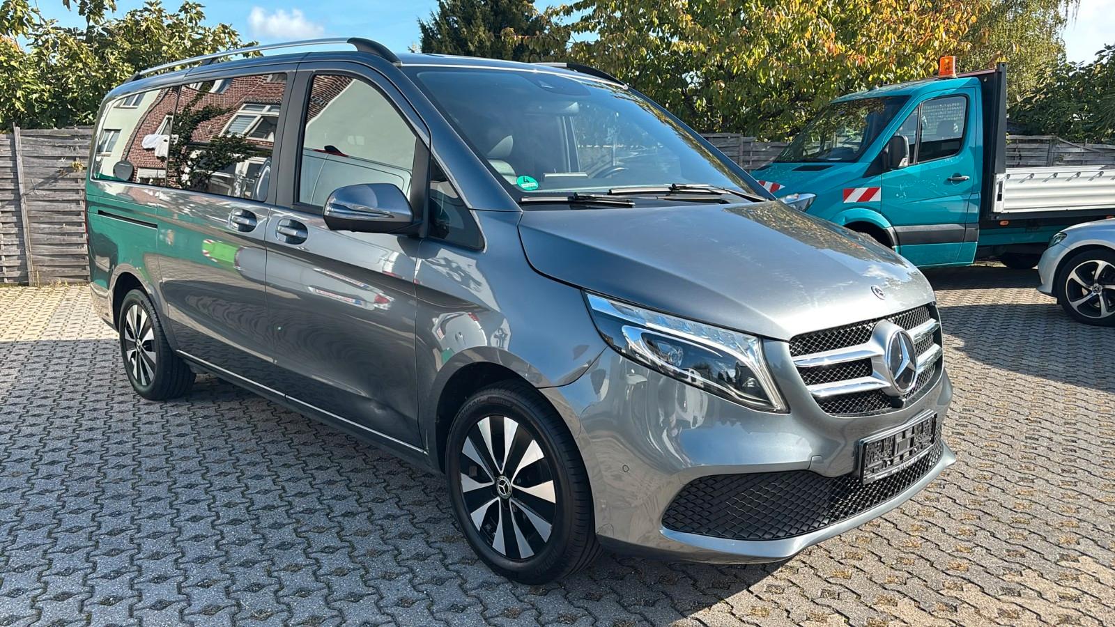 Mercedes-Benz V 250
